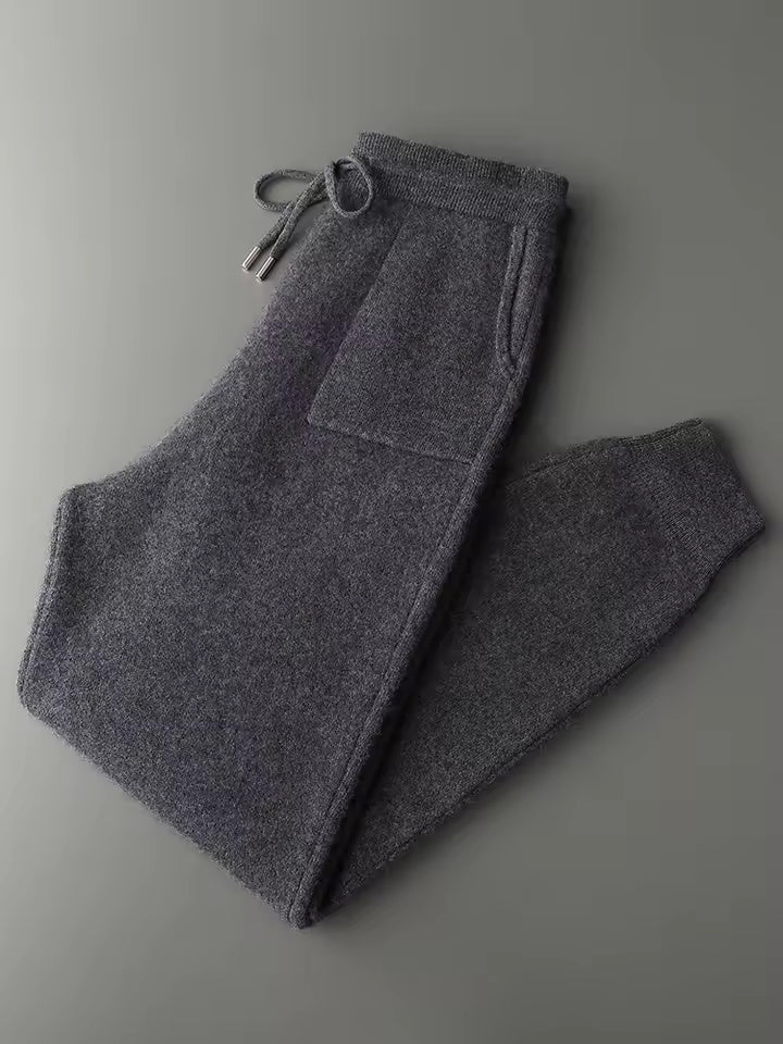 100% CASHMERE TRACKSUIT EXCLUSIVE - Caprice Lifestyle